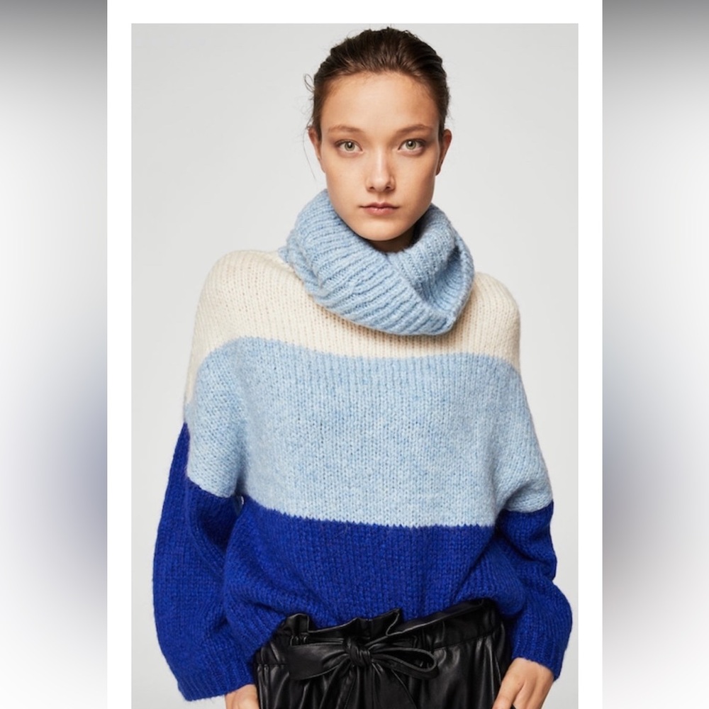 Allison Andrews Blue Color Block Knitted Turtlene… - image 1